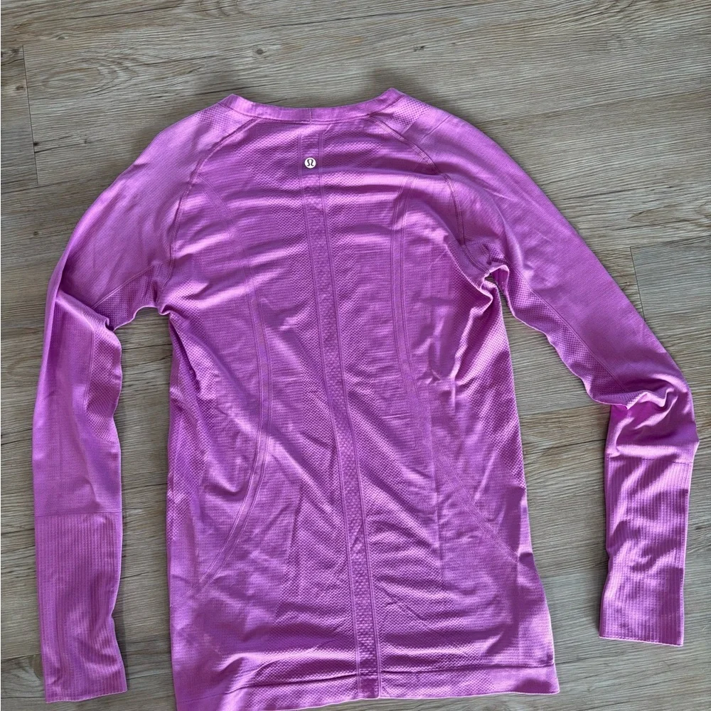 Lululemon Athletica Vibrant Pink Long Sleeve Top - Picture 2 of 4